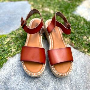 White Mountain Brown Leather Espadrille Sandals